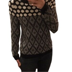 Joe Fresh Black and White Geometric Sweater Size Small